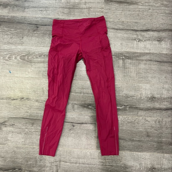 Lululemon lot - Picture 12 of 16